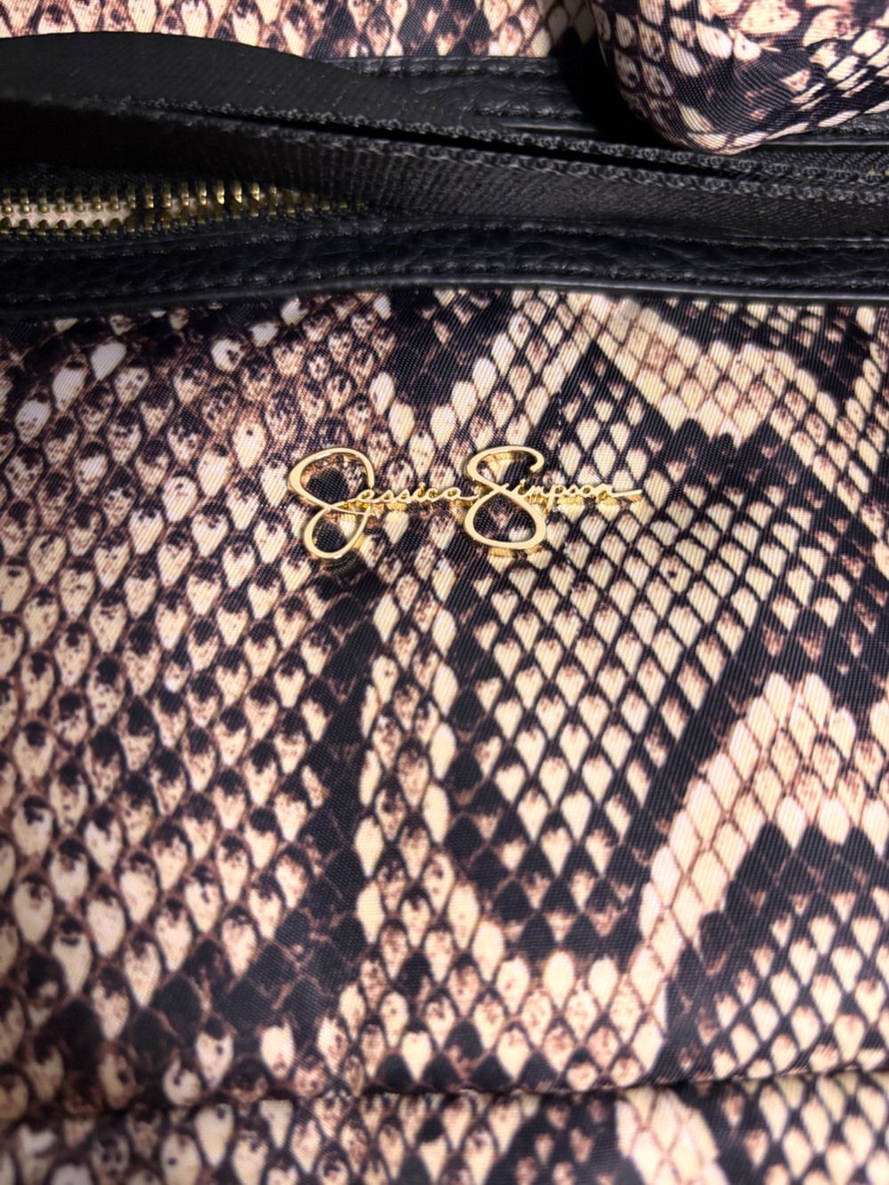 Jessica Simpson Python Snake-Print Weekender Travel Bag - Picture 6 of 12